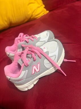 New Balance Kids Gray and Pink Sneakers